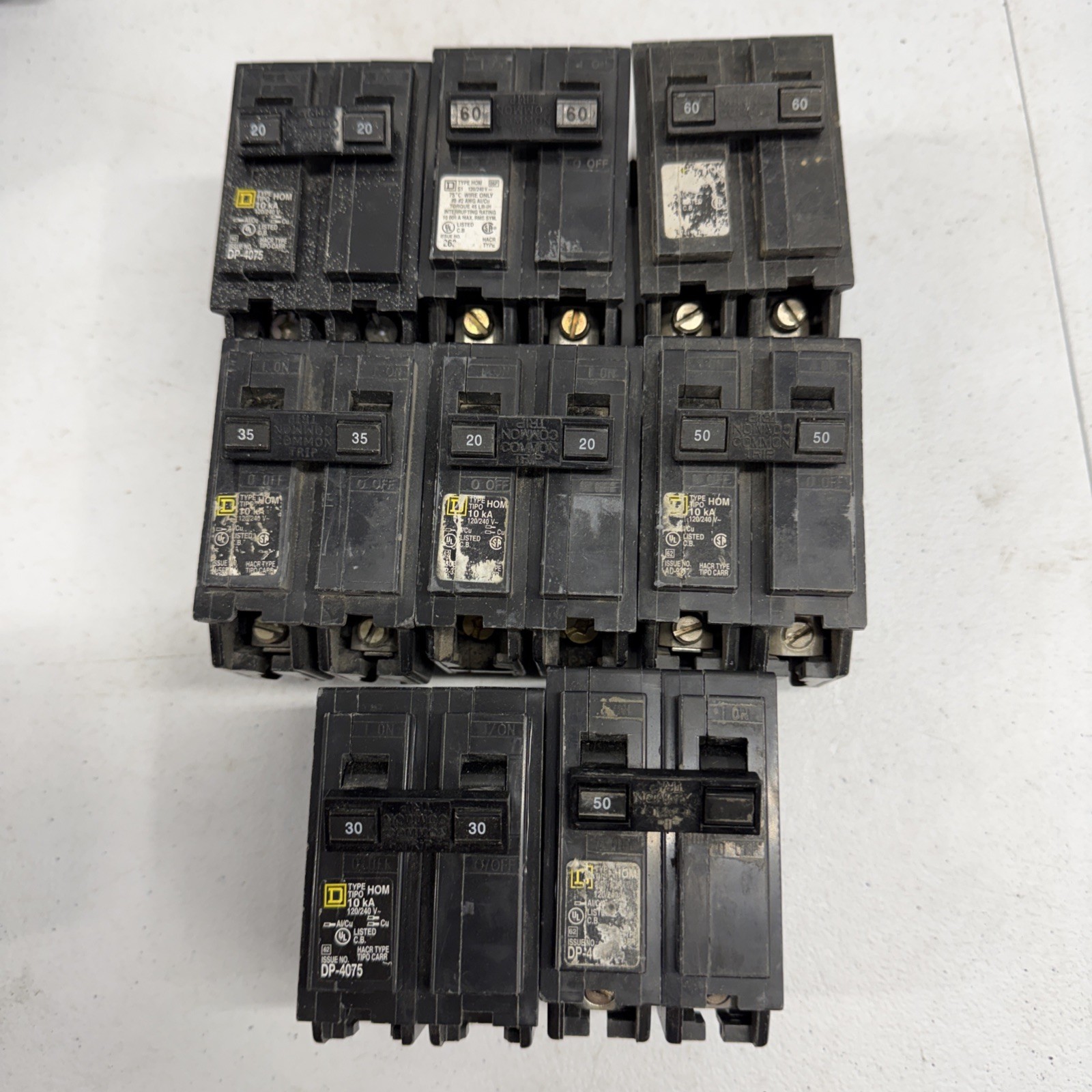 LOT of 8 SQUARE D Homeline Double poleCircuit Breakers