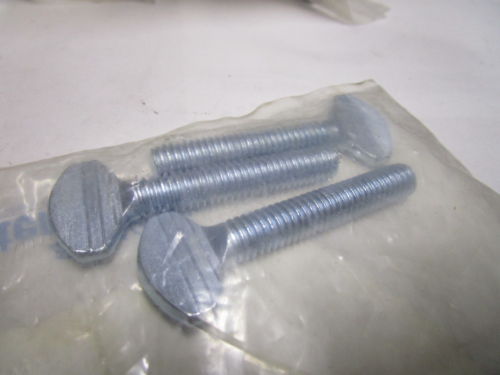 3/8″-16 x 2″ Type B Regular Thumb Screw, No Shoulder, Zinc QTY 3