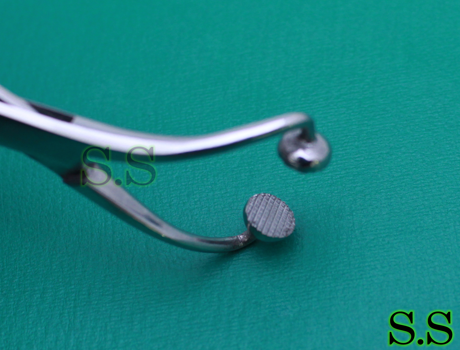 HALF TOWEL CLAMP Forceps 4.5” Surgical OB/GYNE INSTRUMENTS