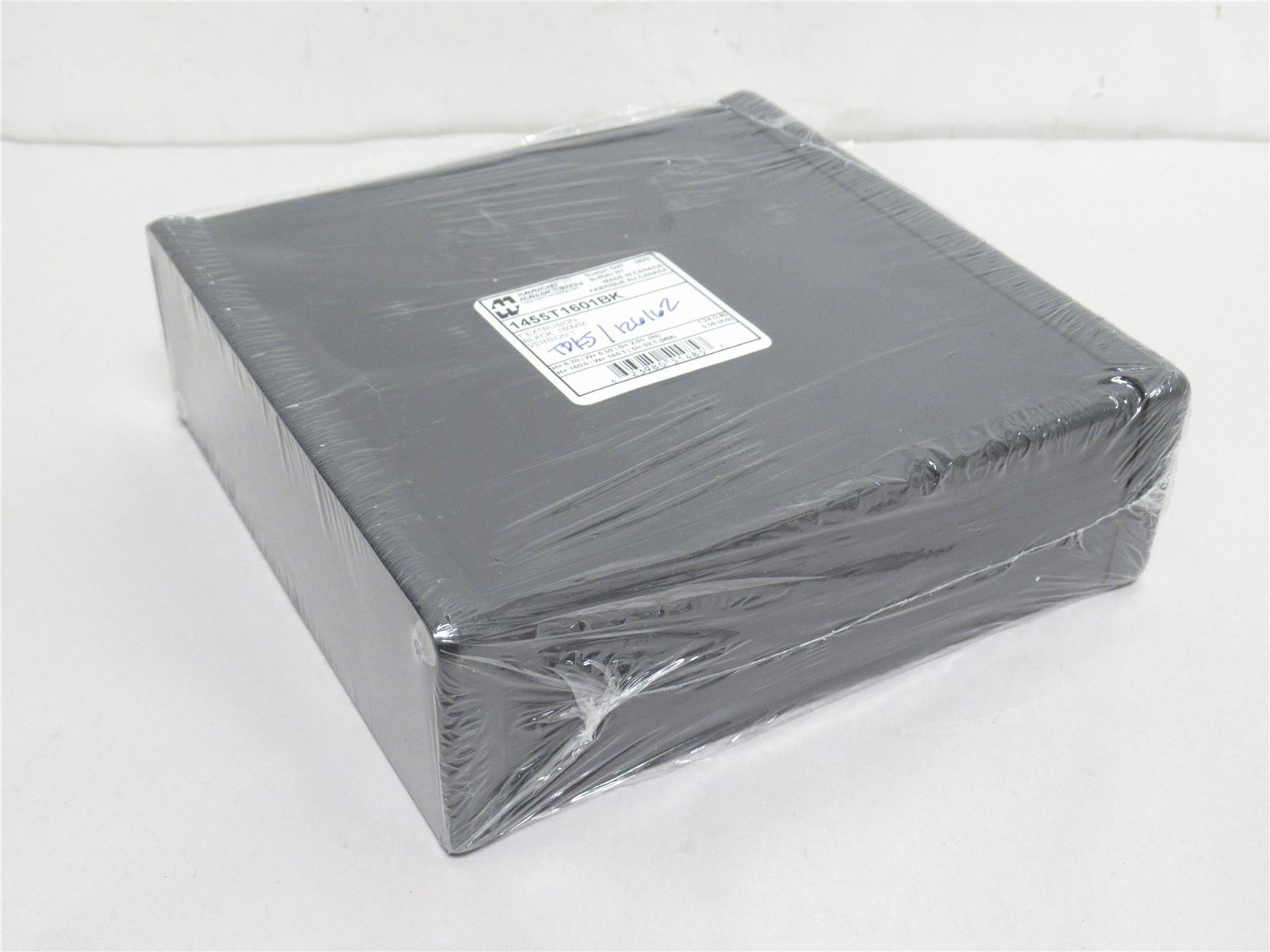 243455 New-No Box; Hammond 1455T1601BK Aluminum Black End Panel Box