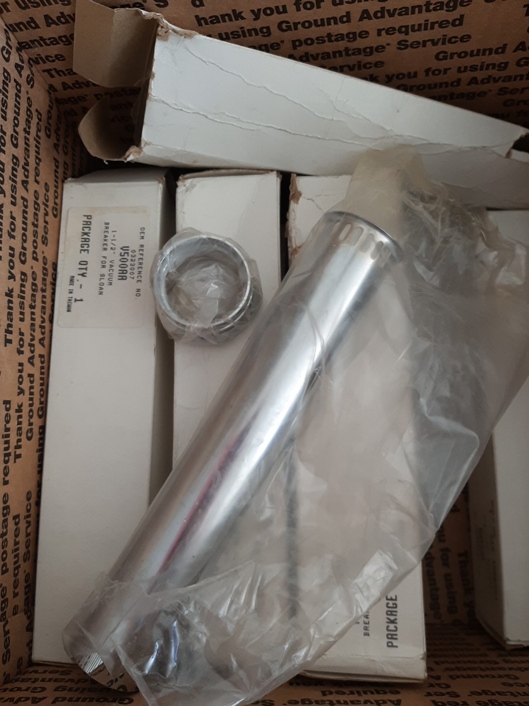 Sloan V-500-AA Vacuum Breaker Assembly Kit, 1-1/2″ – for Sloan