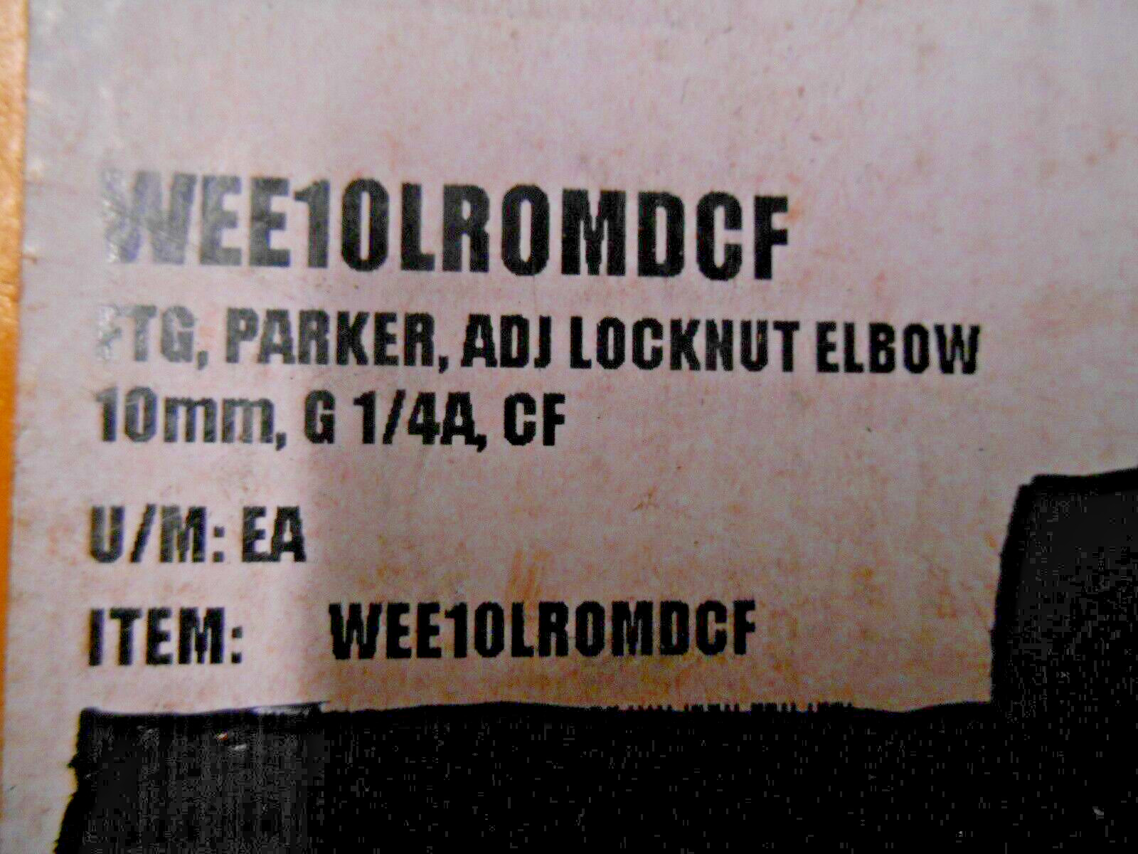 Parker Elbow 90 deg Tube to Port Male 24 deg DIN Cone to Male BSPP, WEE10LR0MDCF