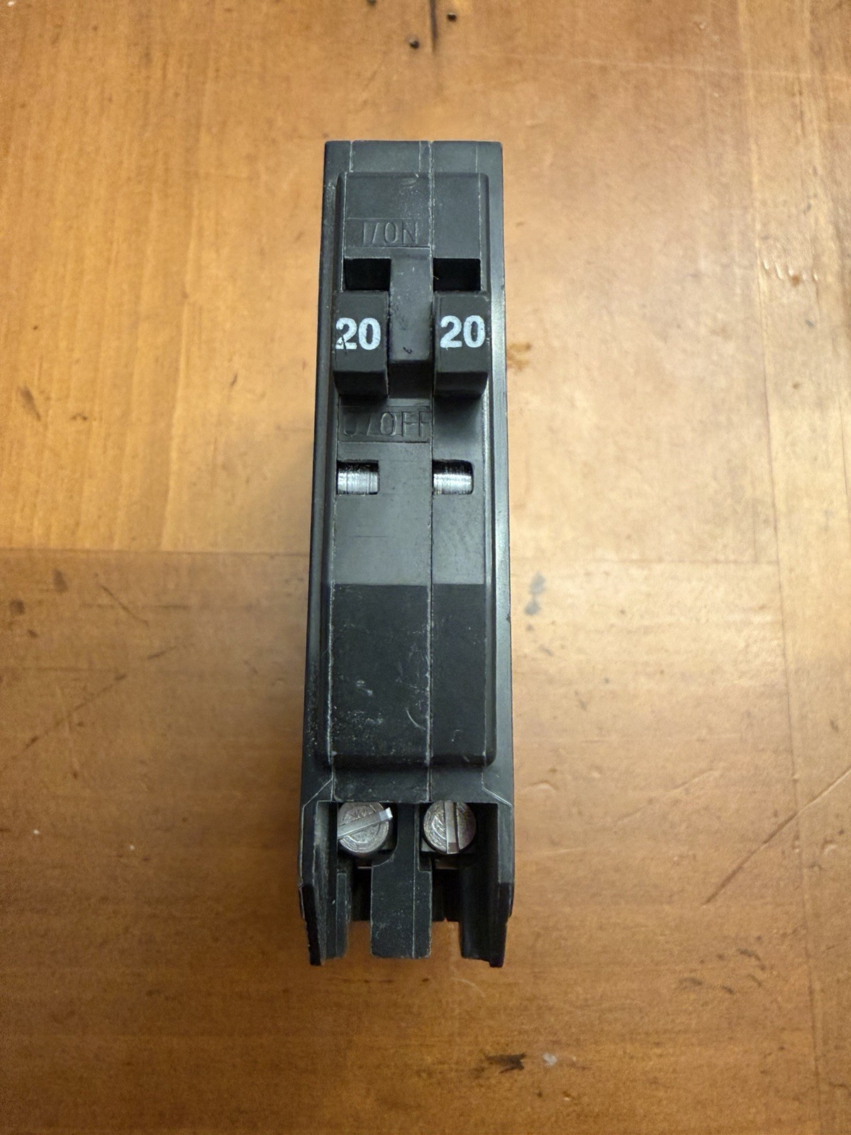 Square D QO 2-20-Amp Single-Pole Tandem Circuit Breaker QO2020C