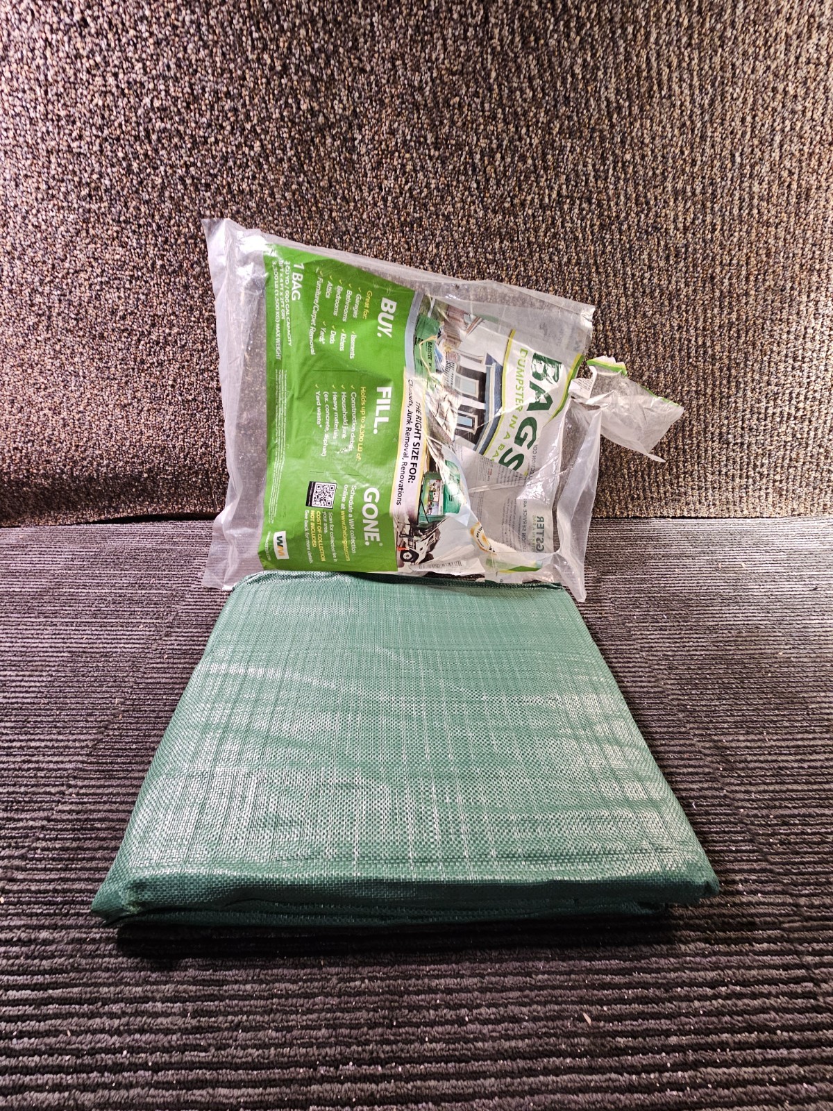 Bagster 3CUYD Trash Container Bag With a Capacity Of Up to 3,300 Pounds, Green