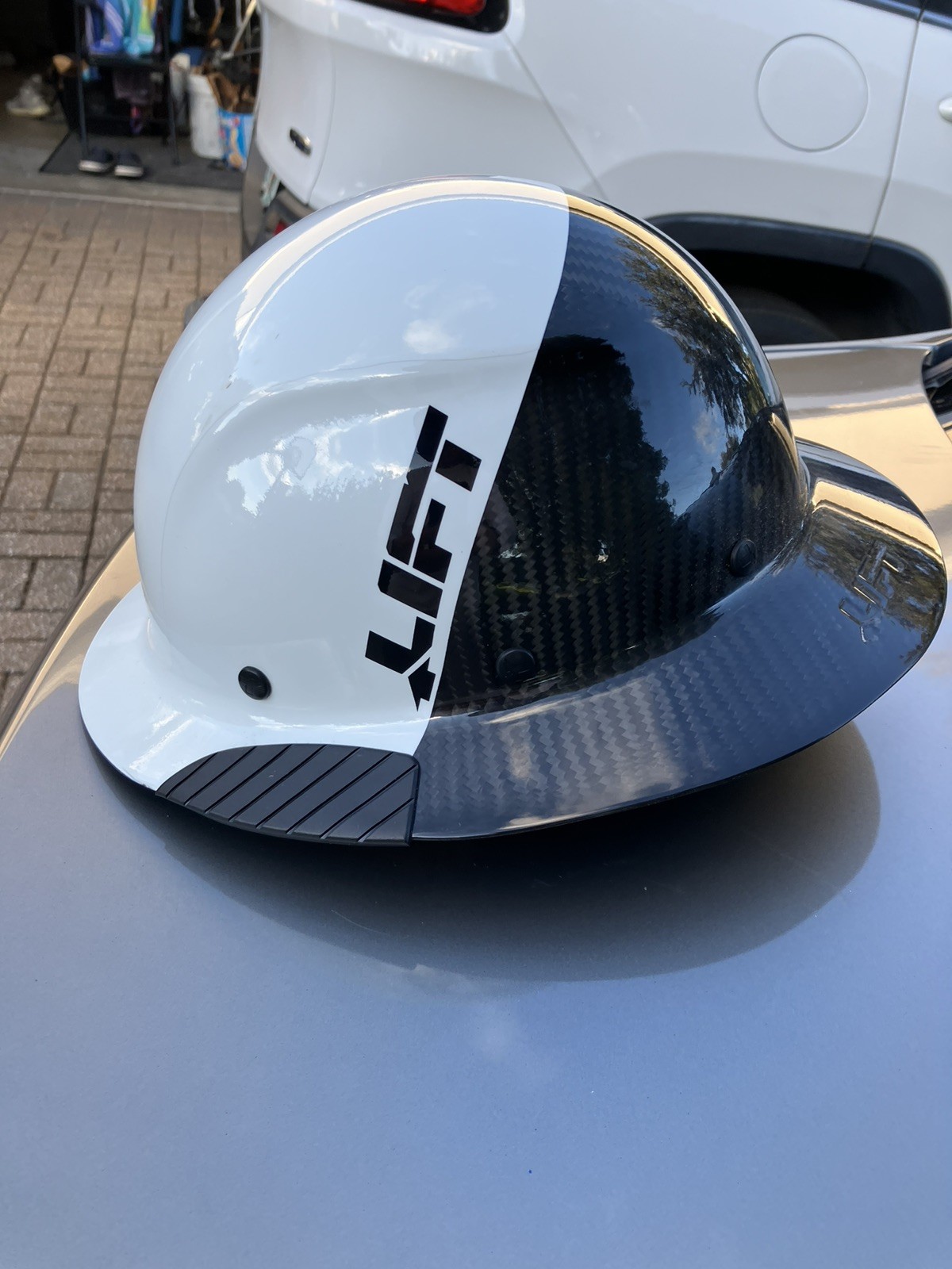 LIFT SAFETY Dax Carbon Fiber Full Brim Hard Hat | Safety/Construction Helmet …