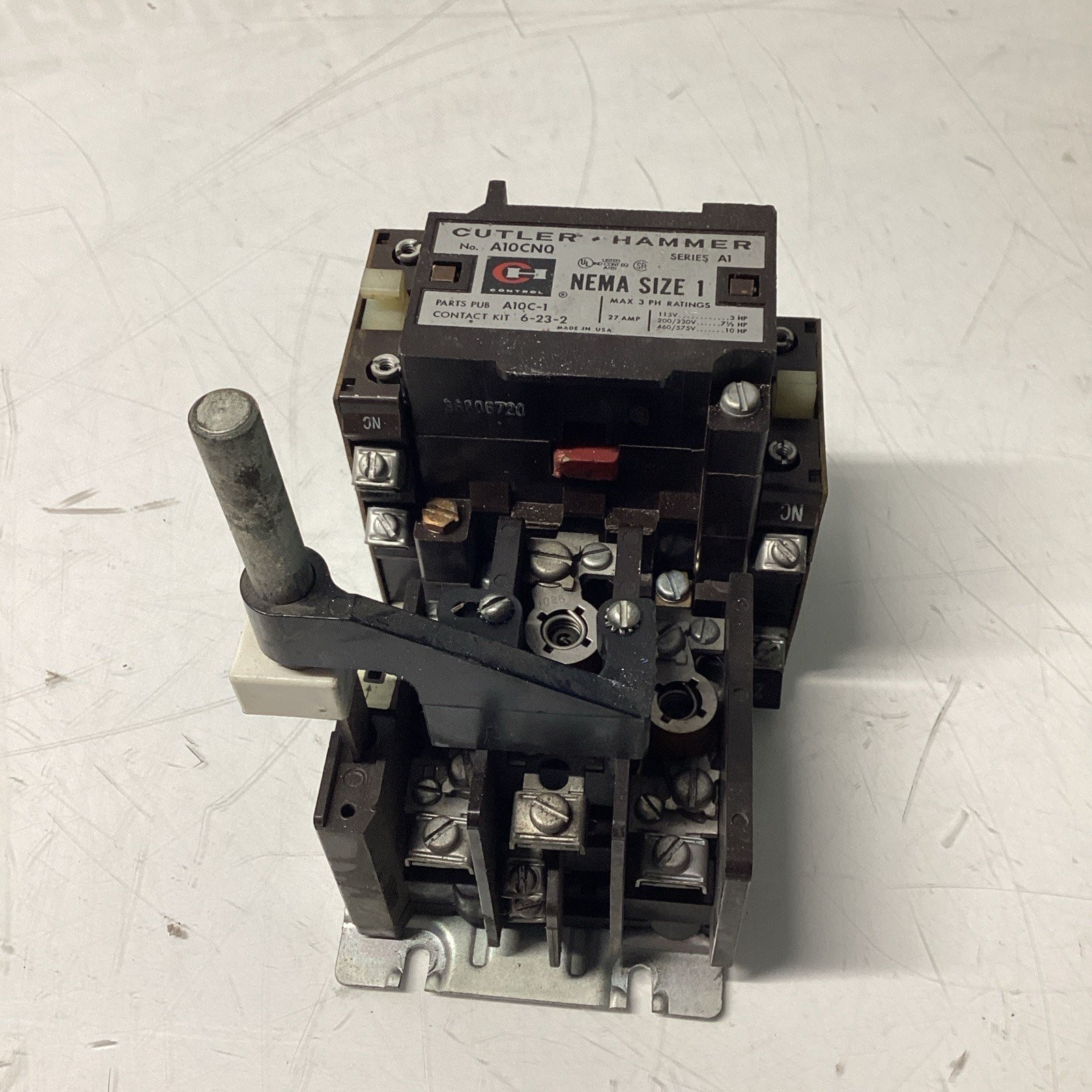 Cutler-Hammer A10CNQ NEMA Size 1 Contactor 120V Coil Series A1 S-754