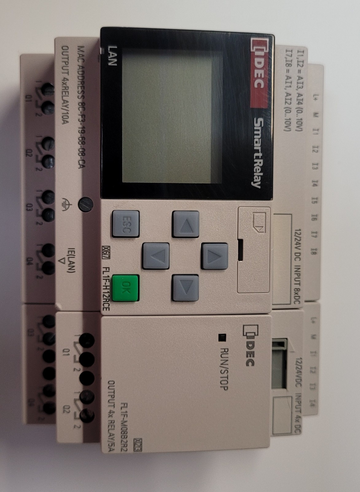 IDEC Smart Relay FL1F-M08B2R2 LOT OF 2