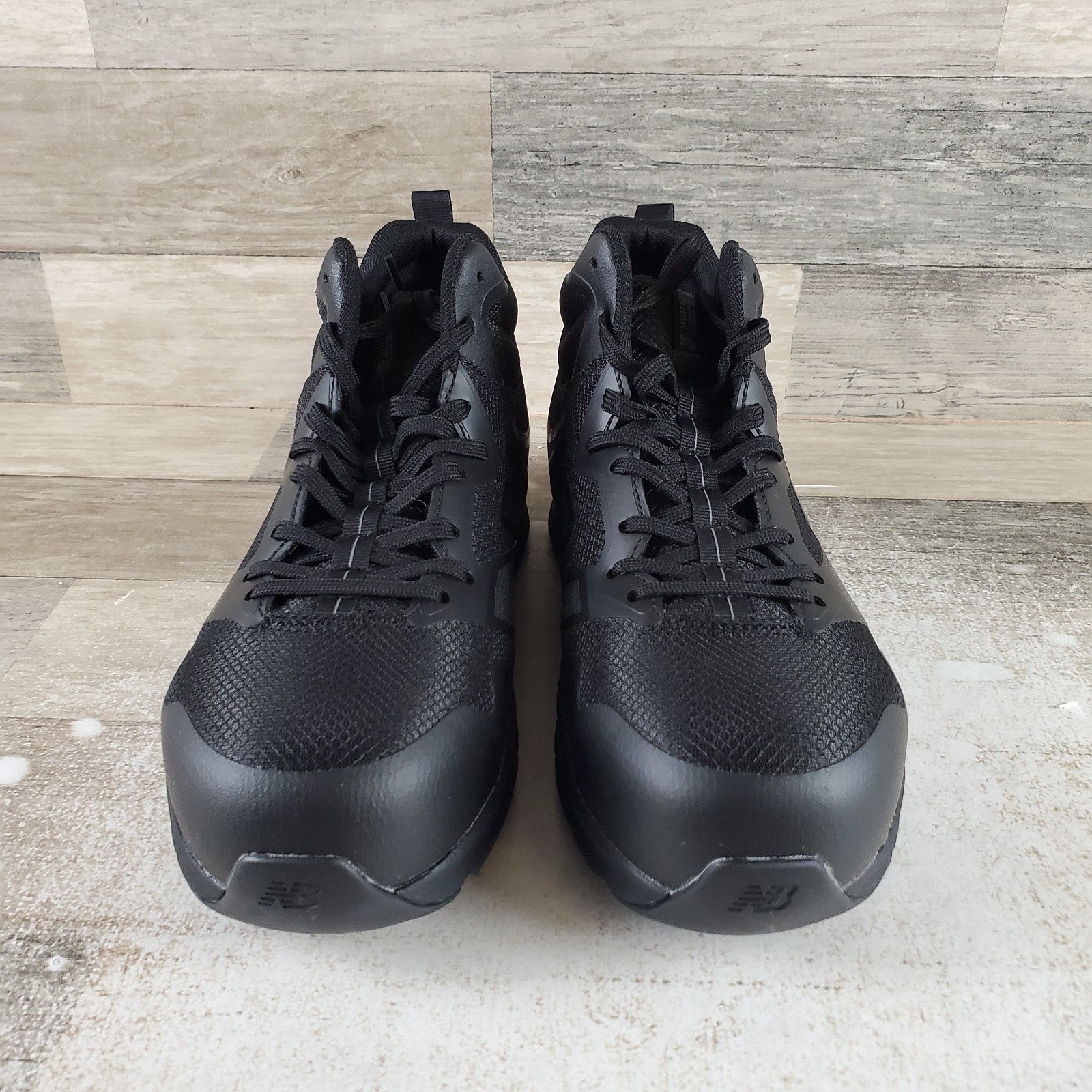 New Balance Evolve Mid Work Shoes Womens Sz 9.5 Black Safety Comp Toe Lace Up