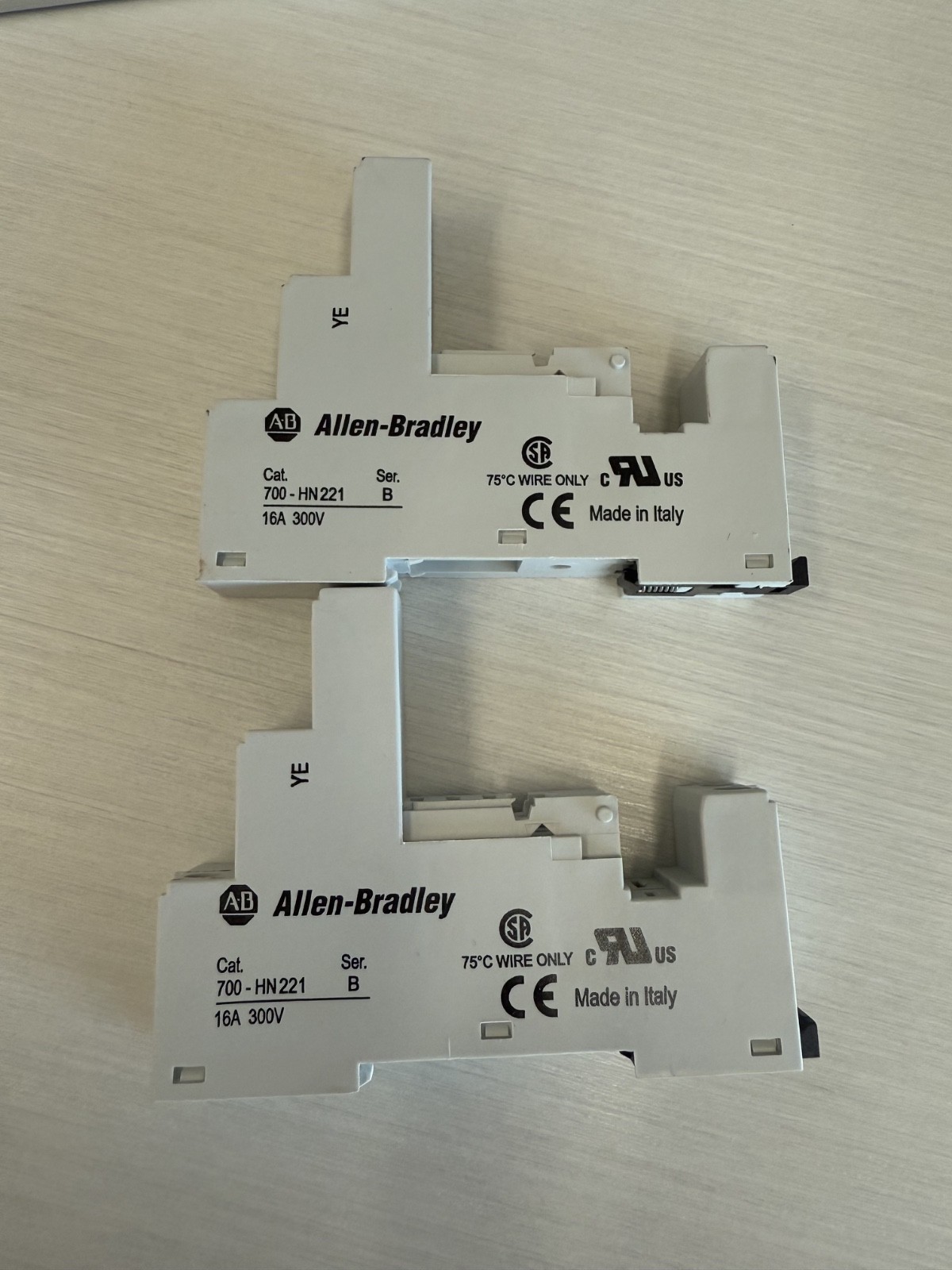 Allen Bradley 700-HN221 Relay Socket
