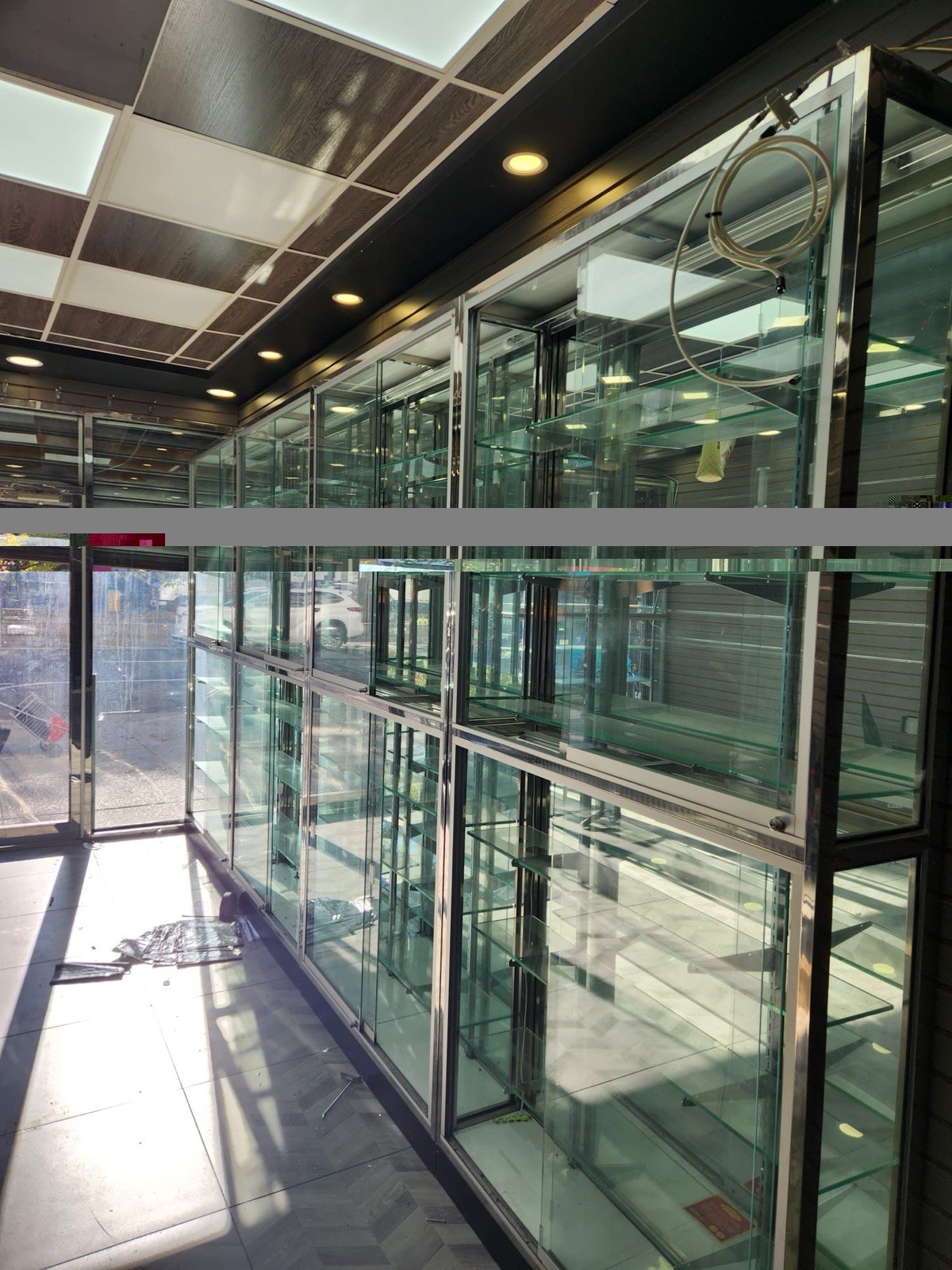 Illuminated Glass Retail Display Case