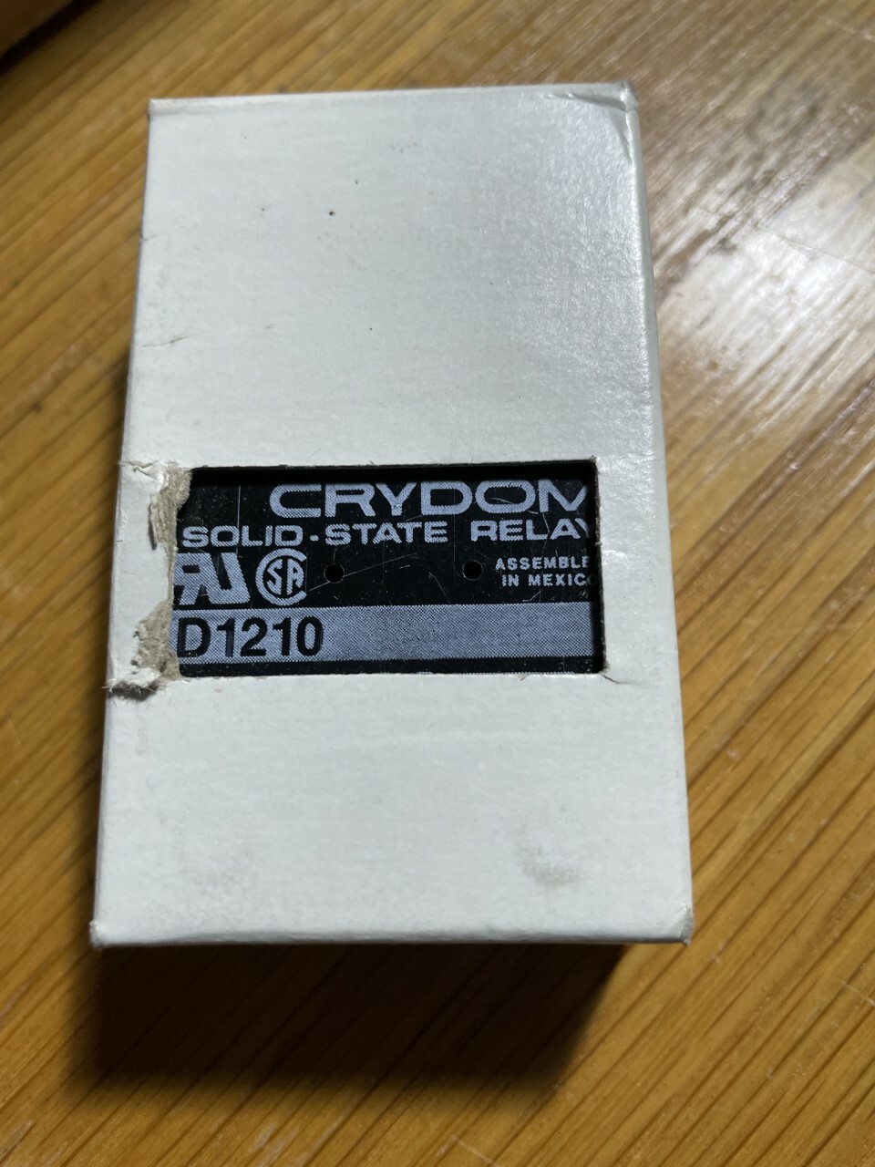 Crydom D1210 Solid State Relay, 3-32 VDC in, 120 VAC output 10 AMPS.