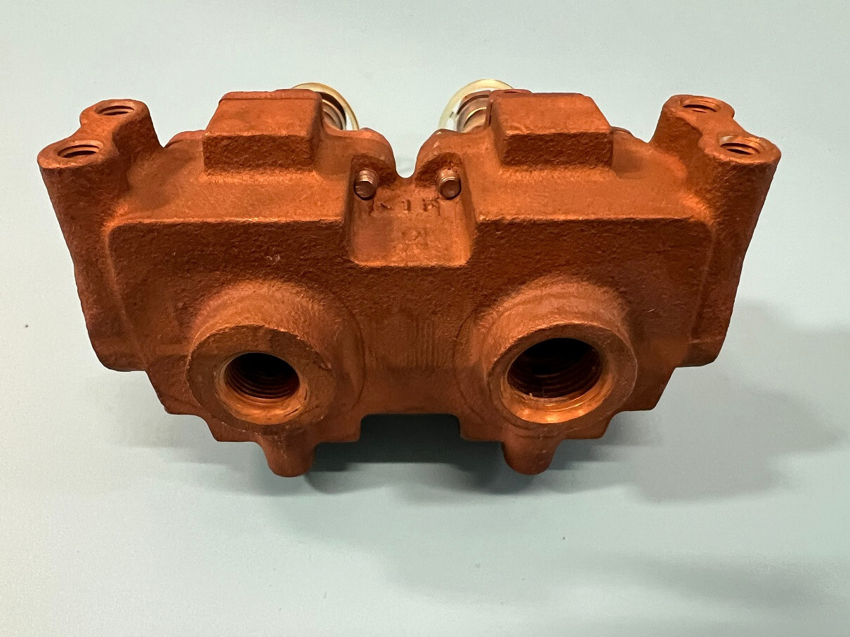 Mitsubishi Water Solenoid Manifold 2-Bank M995 DC83200 w/ Rebuilt Seats