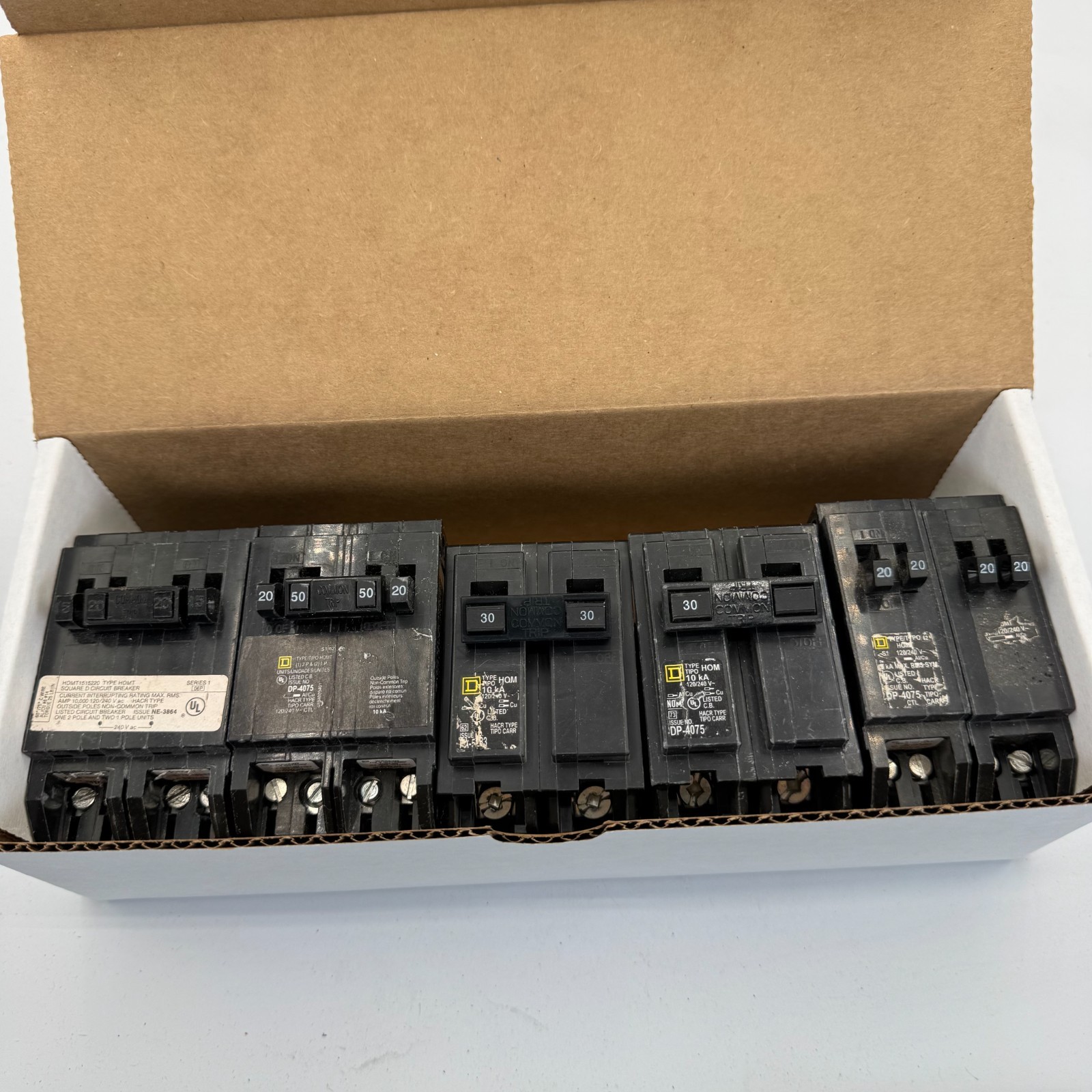 LOT OF 6* Square D Homeline Circuit Breakers – See Description