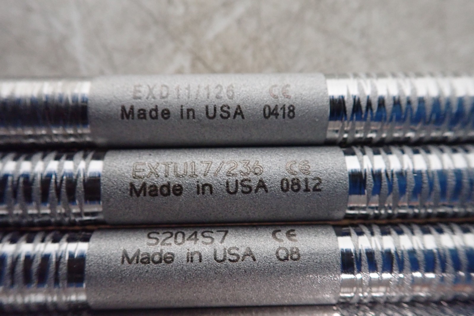 (5) Hu Friedy Dental Instruments EXD11/126, EXTU17/236, S204S7, SAS 1/24, GCPYD1