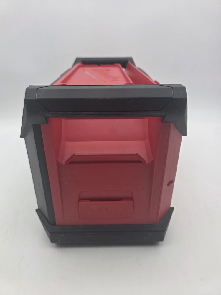 Milwaukee 2952-20 M18 18V Bluetooth AM/FM Rugged Jobsite Work Radio – Tested