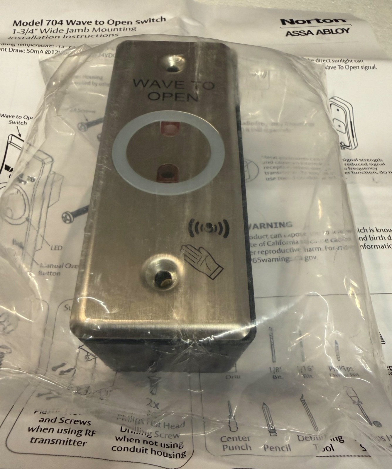 Touchless Wall Switch 1-3/4″ Sensor Norton 704