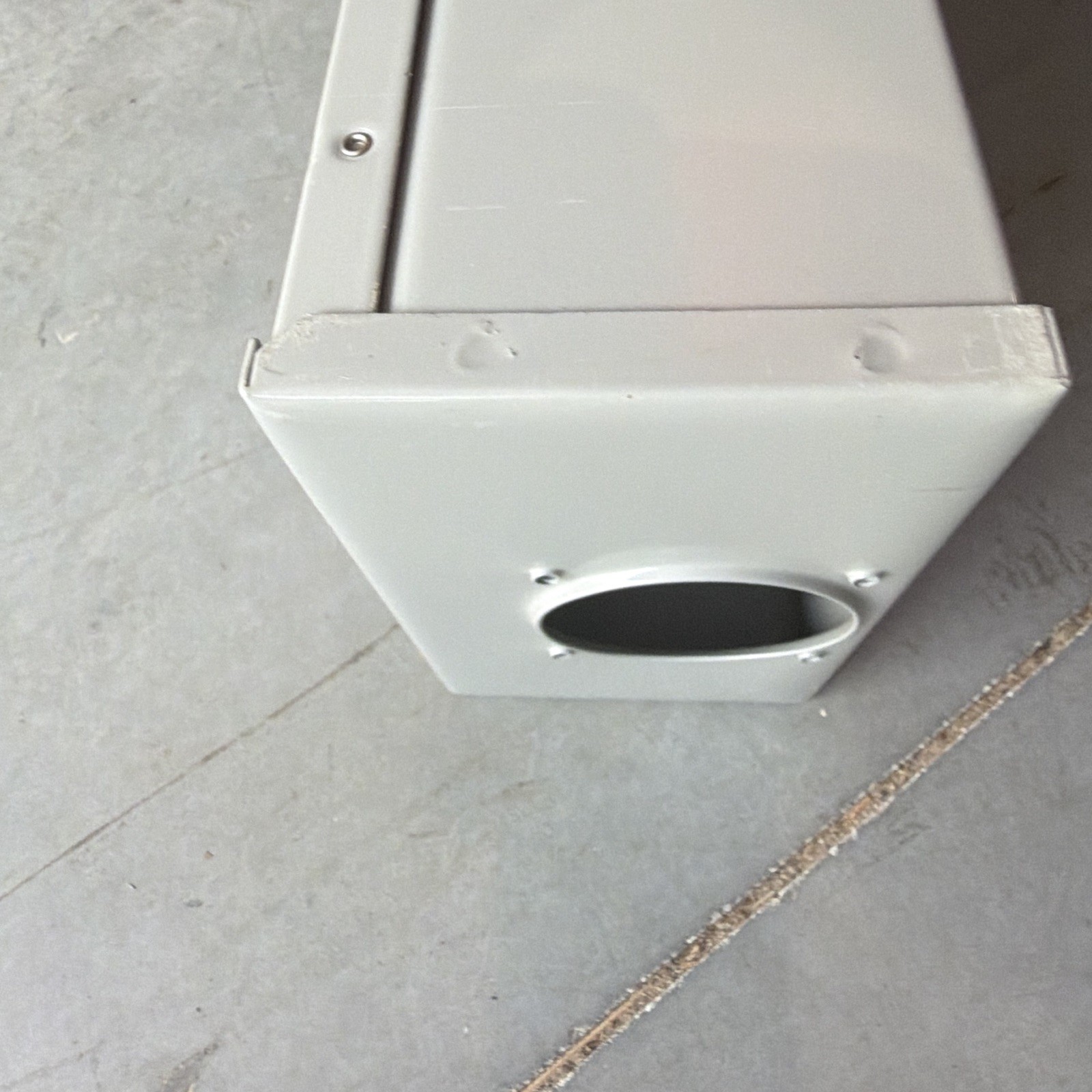 Siemens SUAT317-0G Ringless Meter Socket 200A 201-250V 1PH Gray Metal