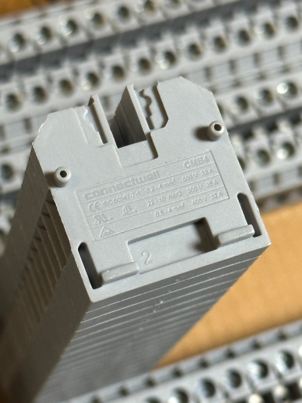 NEW Box of 100 Altech CMB4 Mini Feed-Through Panel Mount Terminal Blocks 35A