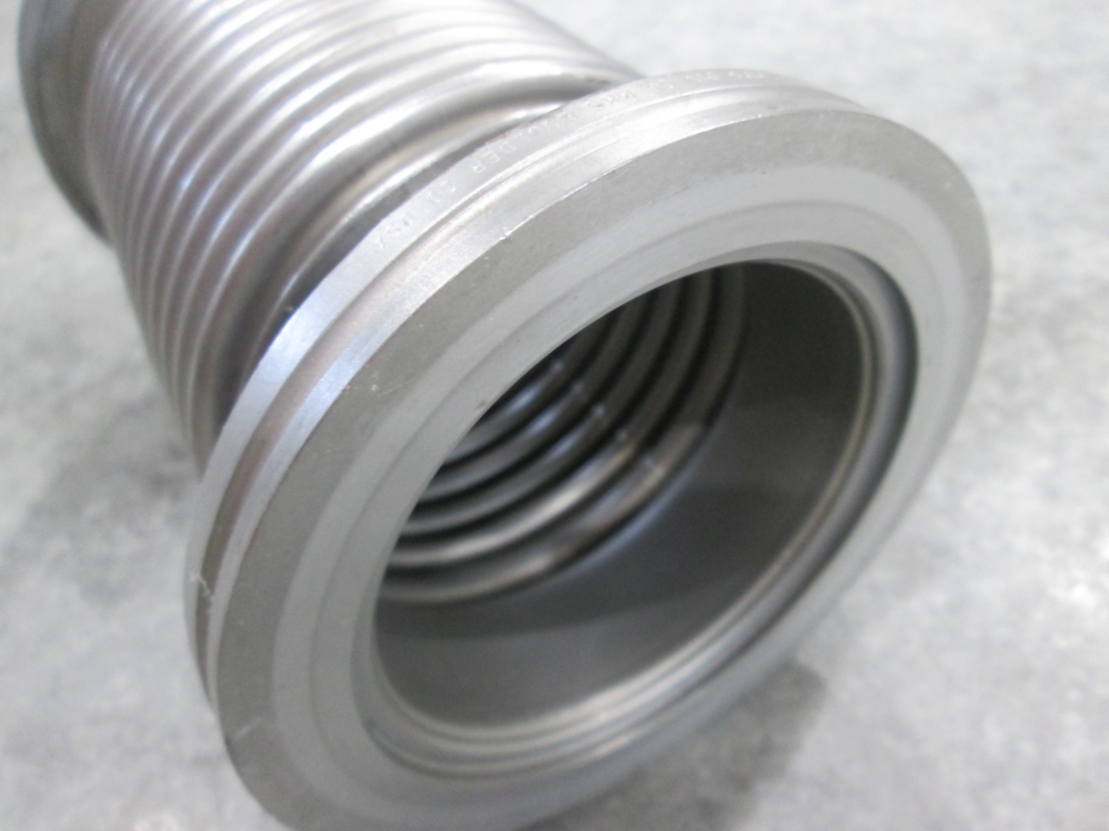 Stainless Steel Formed Bellows Vacuum Pipe/Hose, 7″L, 107MM Flange, Used