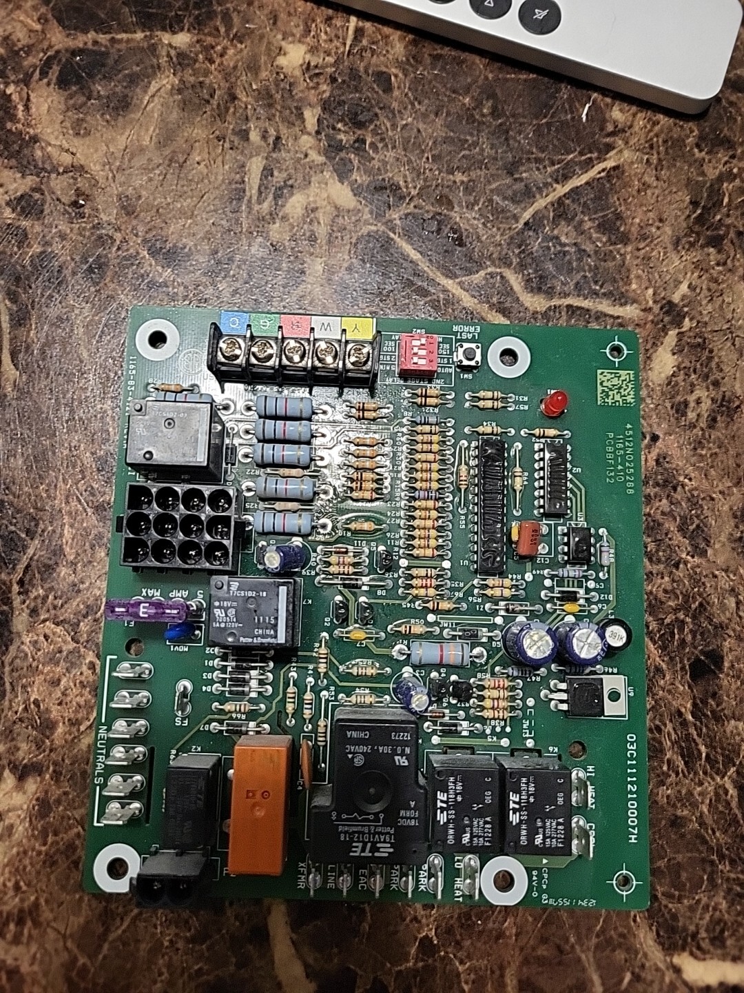 Goodman 1165 410 PCBBF 132 Furnace Control Circuit Board 1165 83 4121 Rev A