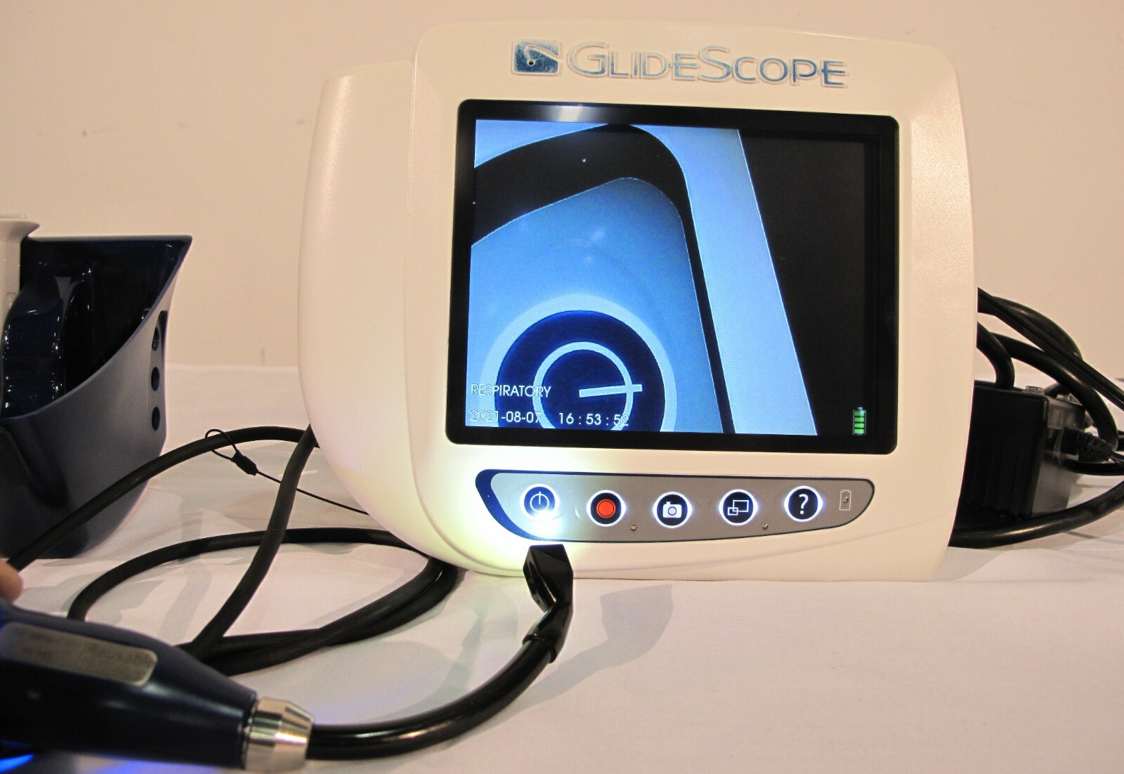 Verathon Glidescope Cobalt AVL Monitor with 3-4 Adult Video Baton Laryngoscope