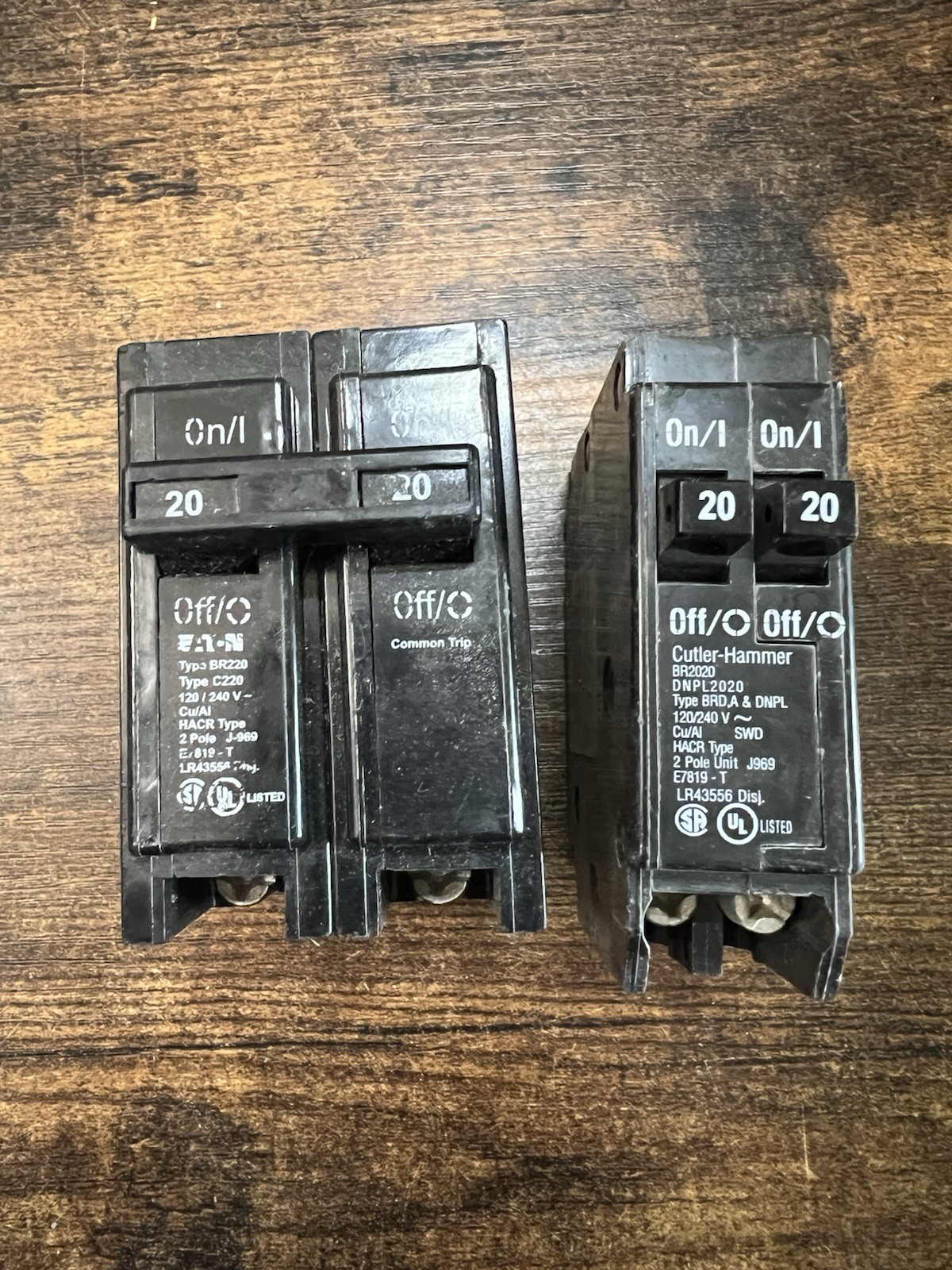 Lot of 2 Eaton Cutler Hammer BR2020 20 Amp 2 Pole Circuit Breakers Used