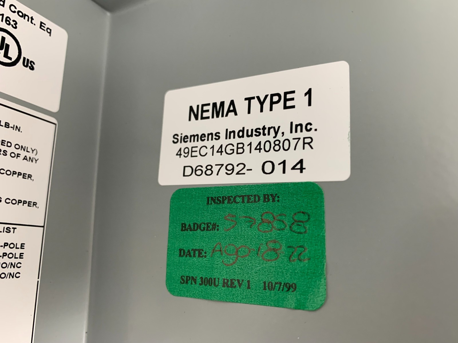 Siemens LCE01C004120A 110/115-120V 30A 4P Electrically Held Lighting Contactor