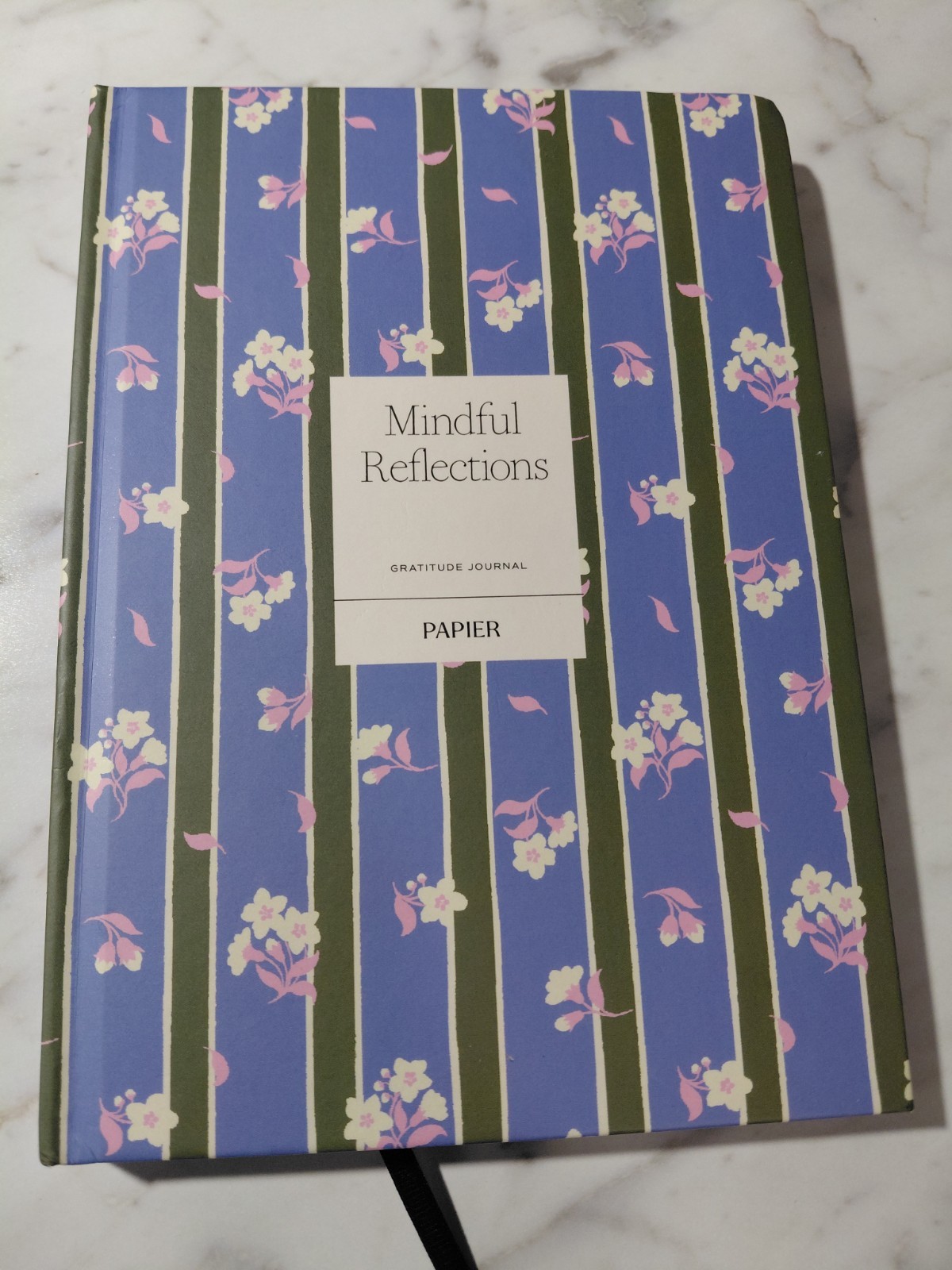 Anthropologie Mindful Reflect Journal Papier Used Purple Flower Wellness