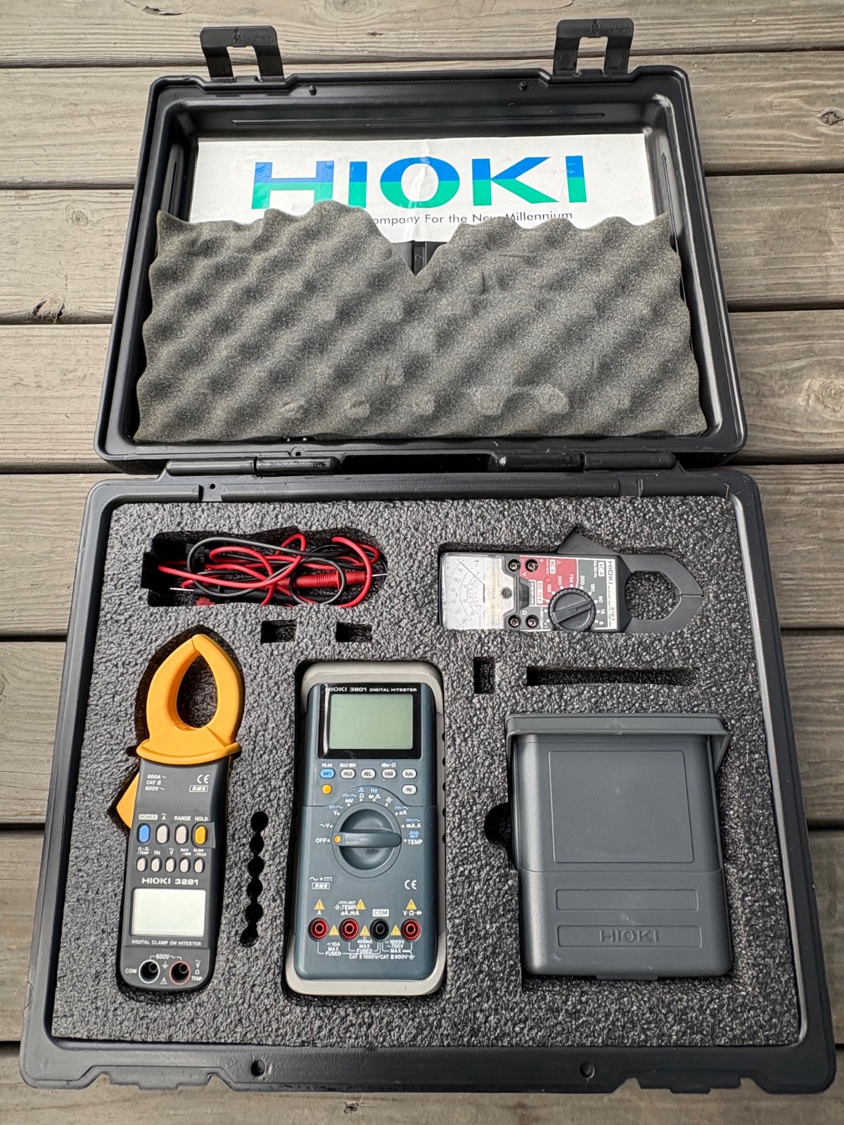 Hioki Electrical Measuring Instrument Set