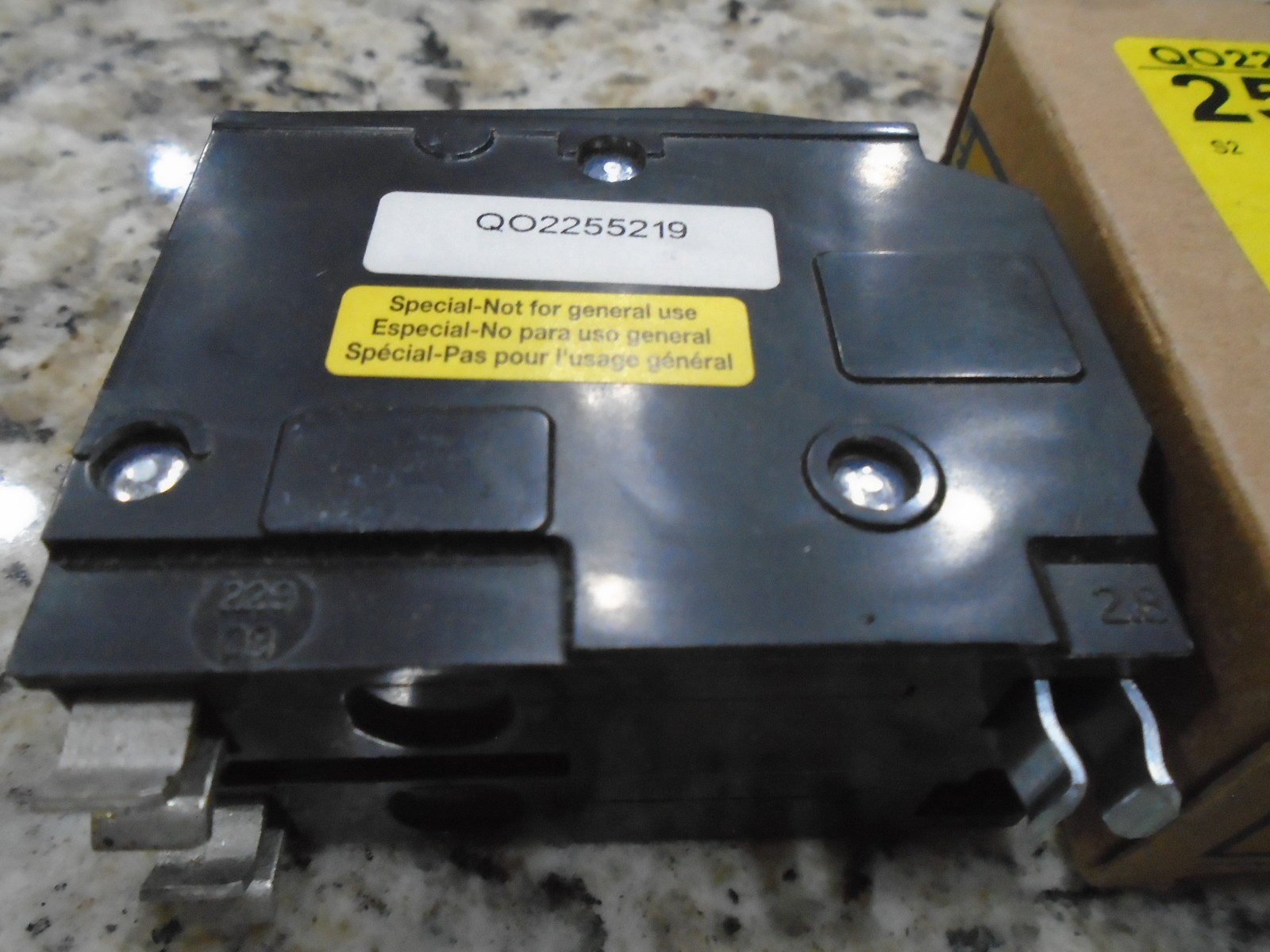 SQUARE D QO2255219 25 AMP 2 POLE 120/240VAC, 10kA, HIGH AMP LUGS SPECIAL BREAKER
