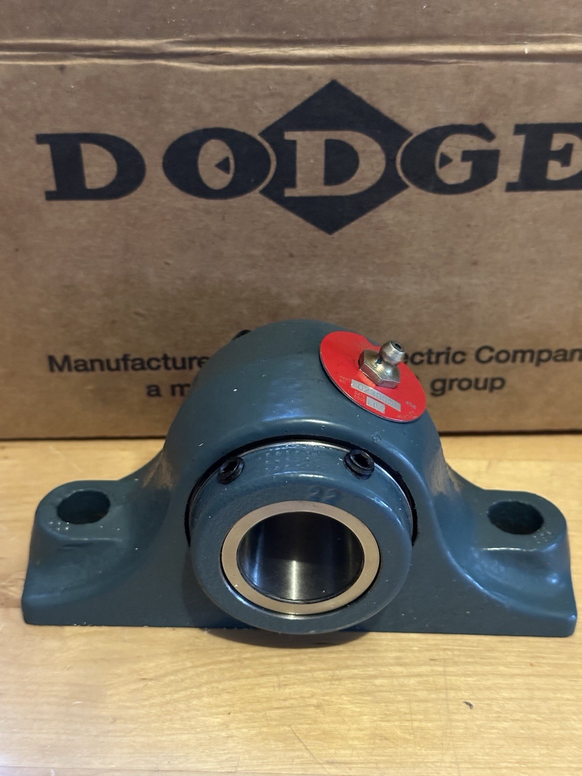 Dodge 023000 Pillow Block Bearing 2-Bolt P2B-E-103R 1-3/16″ Bore Type E
