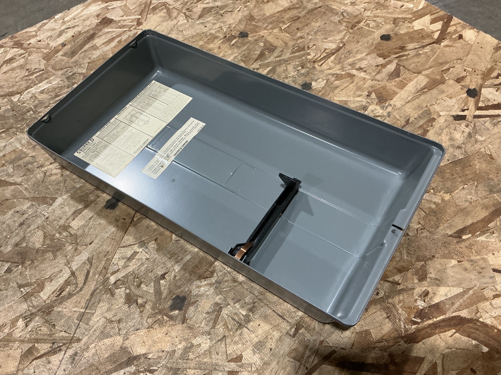 New Square D 8536SEG1V02S Ser A AC Magnetic Starter 110/120V 50/60HZ – No Box