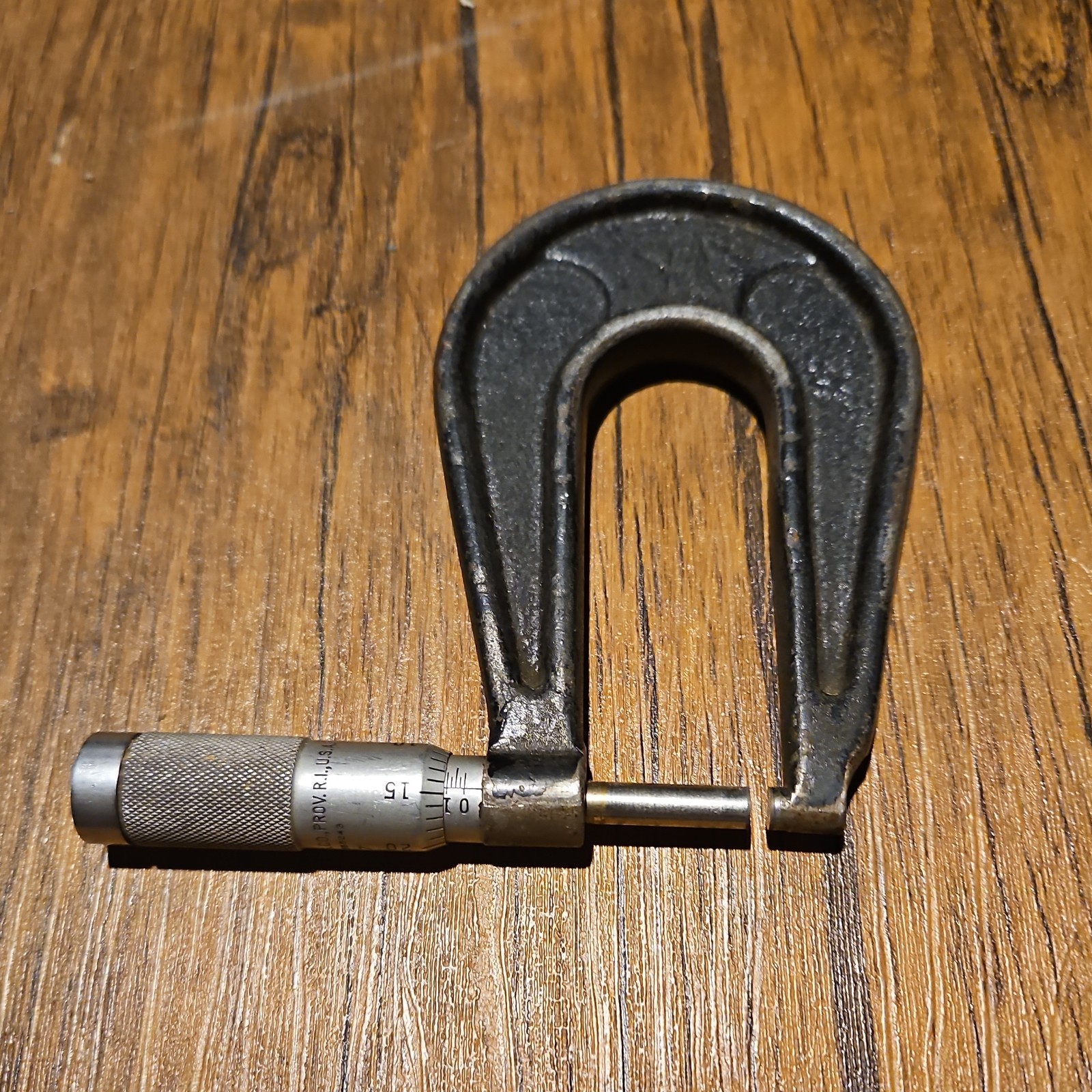 Brown & Sharpe Outside Micrometer 0-1 in MPN 23 Mechanical, 0.001 in Resolution