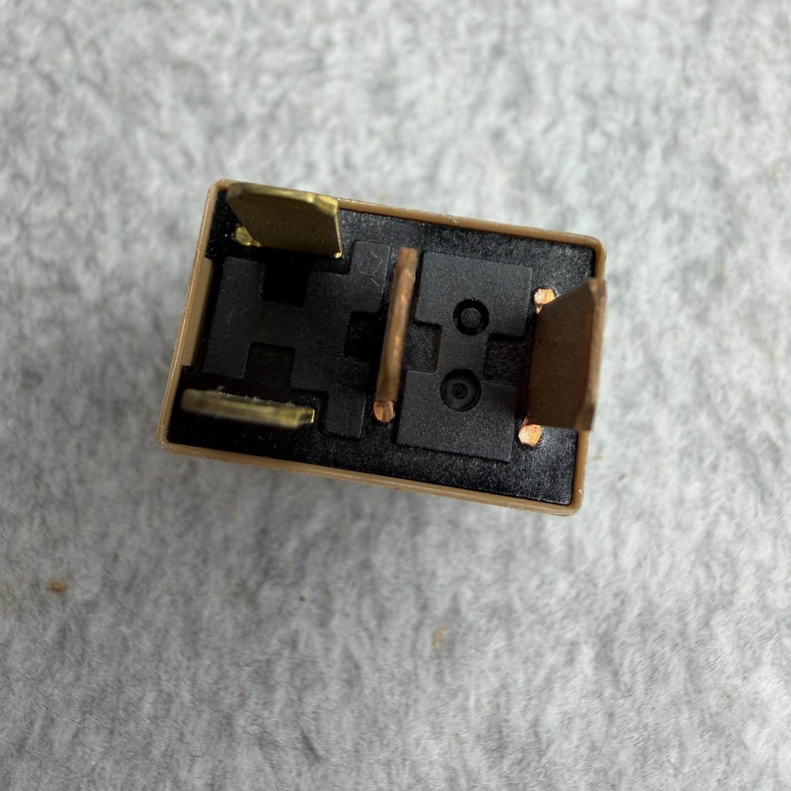 Hyundai Kia Relay 95220-2S000 DC 12V 35A 4 Pin Power Automotive Relay Nidec