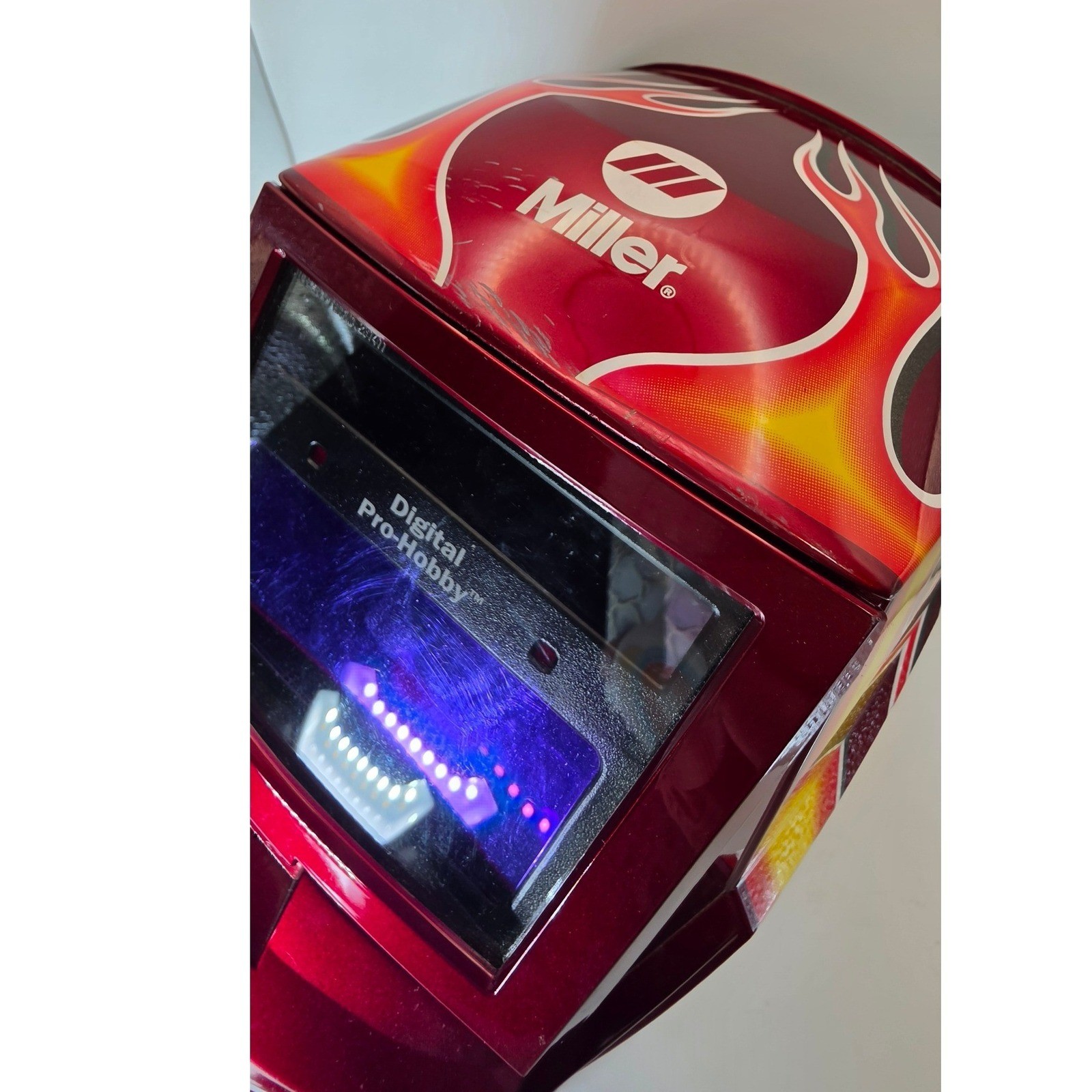 Miller Digital Pro-Hobby Welding Helmet Auto Darkening Red Flame Shell WORKS