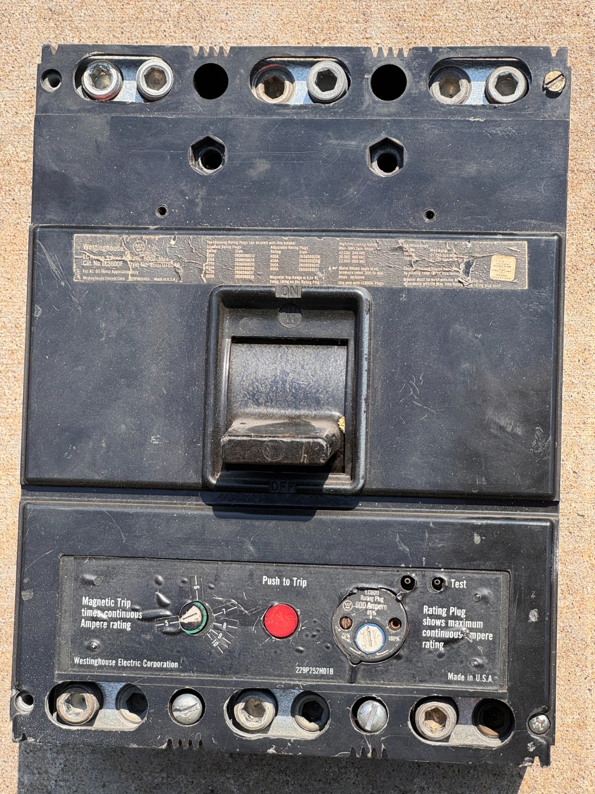 Westinghouse LC3600F Circuit Breaker, 600A, 600V, w/600A Trip Plug