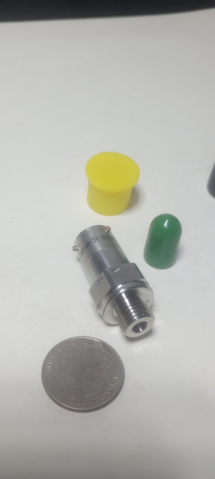 Measurement Specialties EPRB-2-ZR33-15P Miniature Pressure Transducer 5VDC Reg.