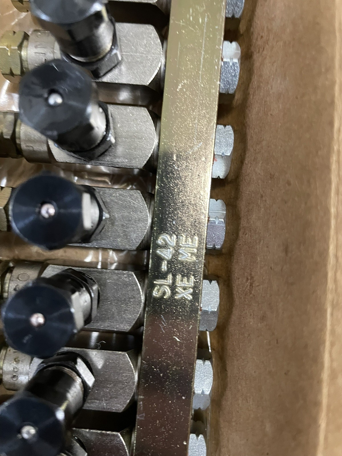 LINCOLN 84428-10 SL-42 Heat-Resistant Injector Assembly NEW