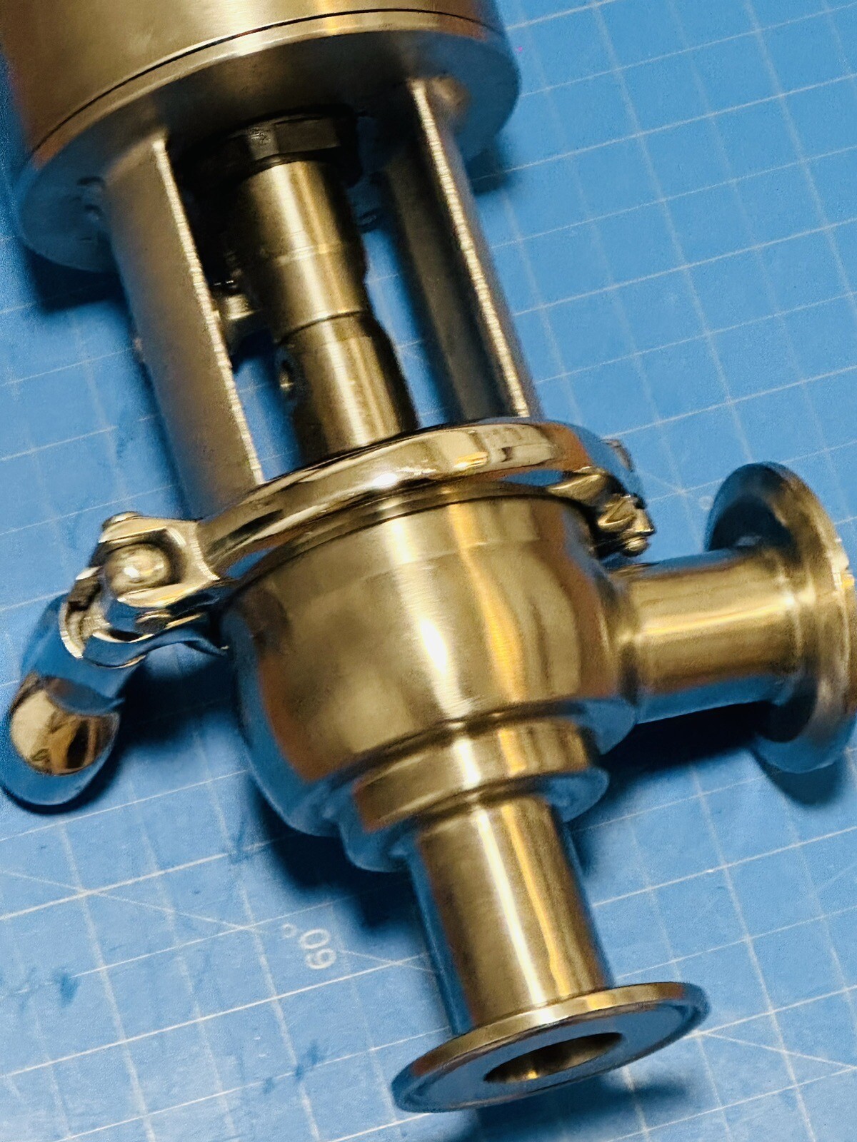 Tri Clover Alfa Laval 7000 1 1/2” SS Sanitary Divert Valve 7610200SM2H102SSSSESN