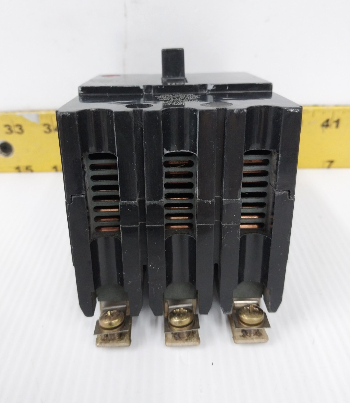 GE 60 Amp Bolt-On Circuit Breaker 480/277 VAC 3 Pole TEY360