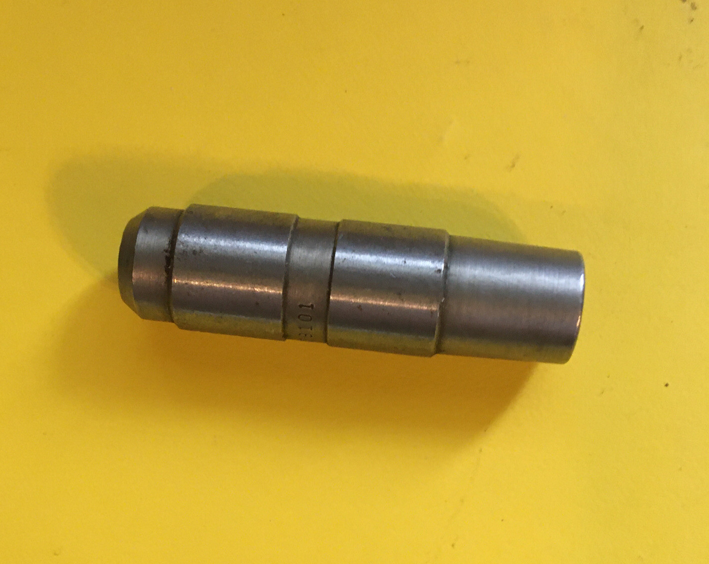 *NOS* 139101-SINGER-BUSHING-FOR SEWING MACHINES *FREE SHIPPING*