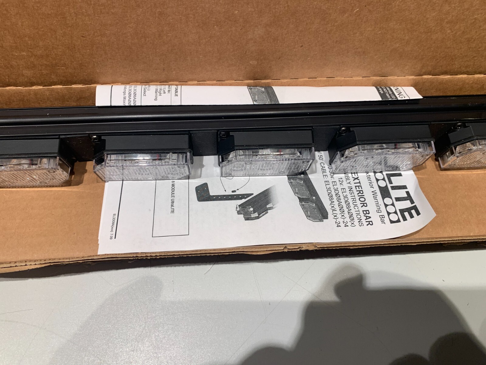 SoundOff Signal UltraLite 8 Exterior Warning Bar, 8 Module LED Amber