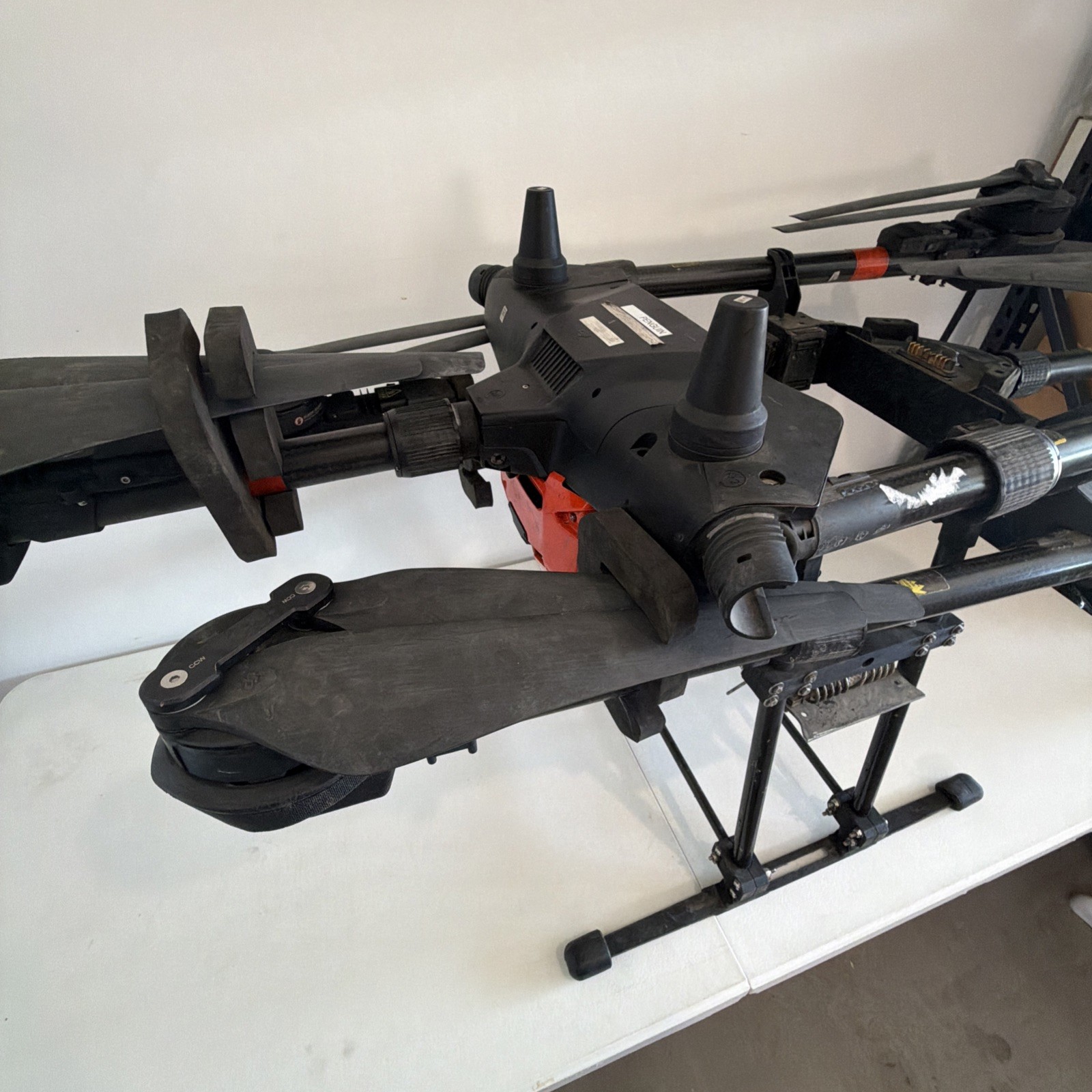DJI AGRAS T16 Agricultural Drone 3WWDZ-15A 2 Batteries And Controller