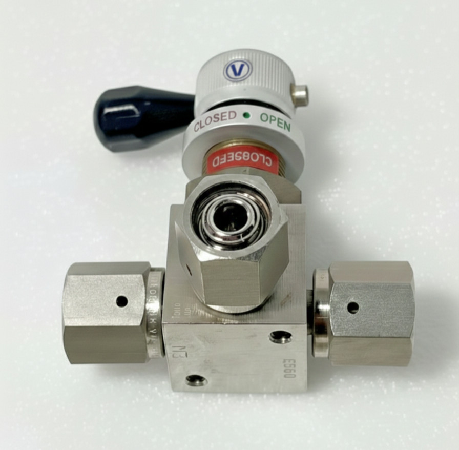 AP Tech | AP3625SX | 3-Port High-Pressure Valve | 304SS | 1/4″ VCR | NOS
