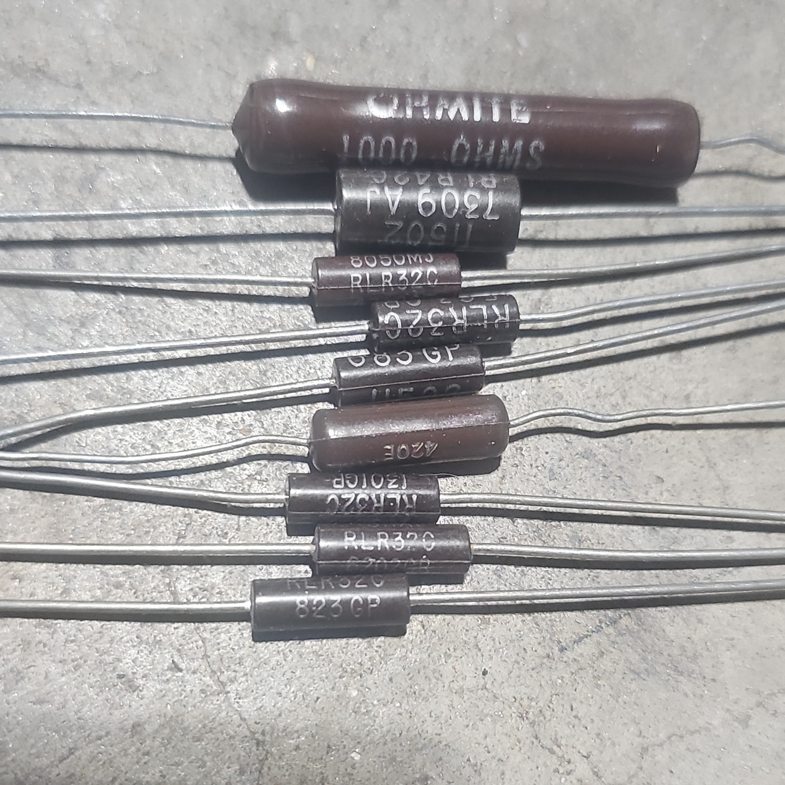 Ohmite 1000 Ohm Axial Fixed Resistor Lot, MPN T609 AU, RLR32C