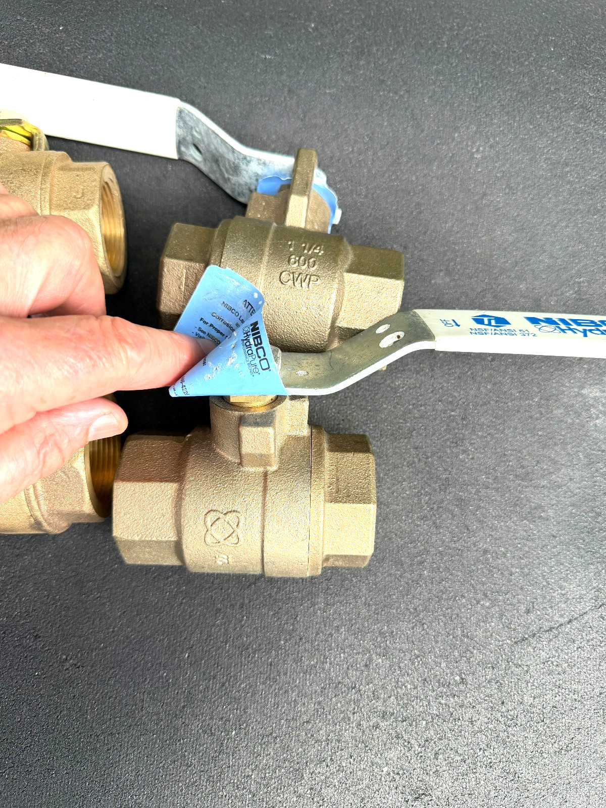 LOT(4) Nibco & MV 1-1/4″ NPT Bronze Ball Valves HydraPure NL951XB T-585-80-LF +