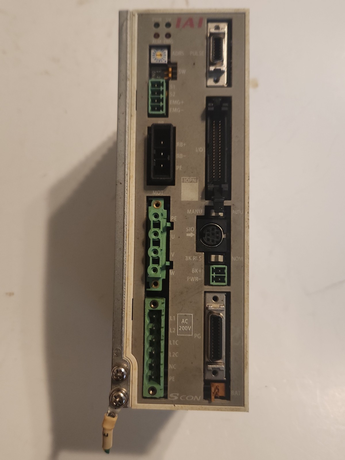 IAI SCON-CA-100A-NP-3-2 SERVO DRIVE – Warranty & Free Shipping