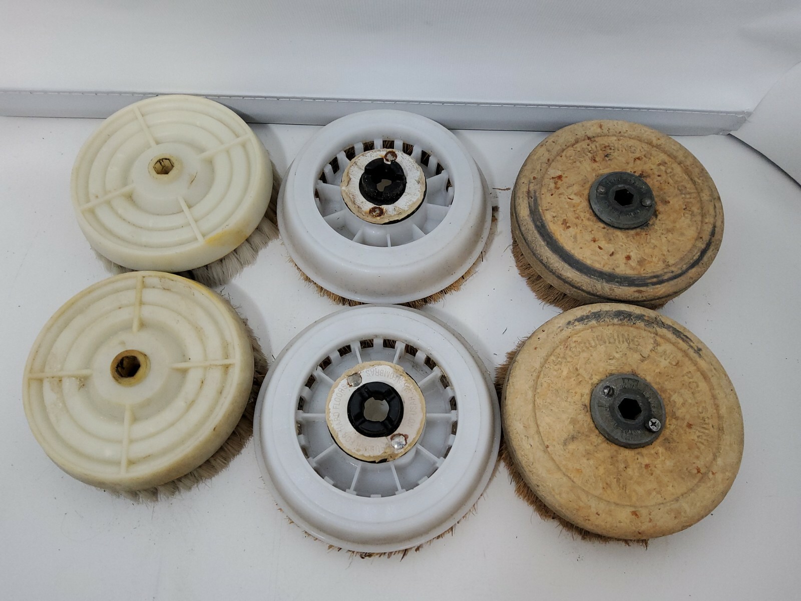 Very Used KOBLENZ P840 Polishing, Scrubbing Buffer Discs Very Used