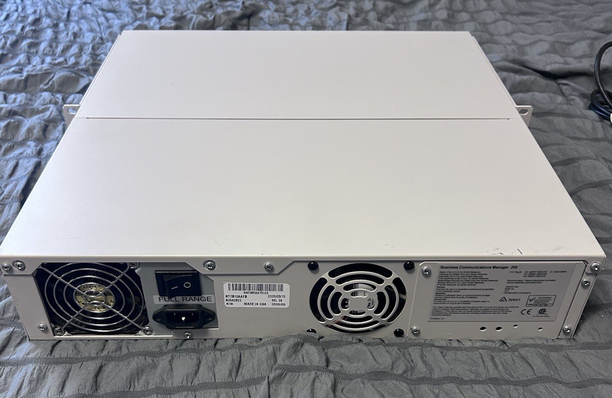 Avaya BCM 450 Business Communication 200 with DSM 32+ BCM450