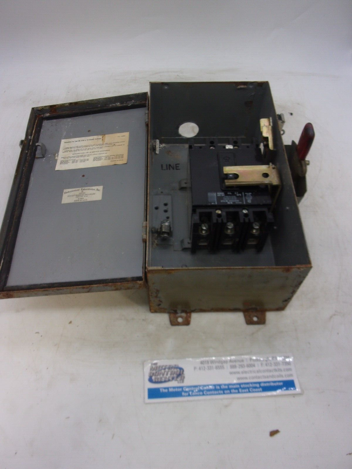 CFB-WESTINGHOUSE-BREAKER DISCONNECT,3P,100A MAX,600V,NEMA 1, FB3040L BREAKER
